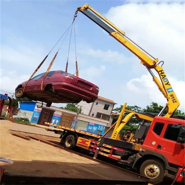 沿河吊车救援小汽车怎么吊