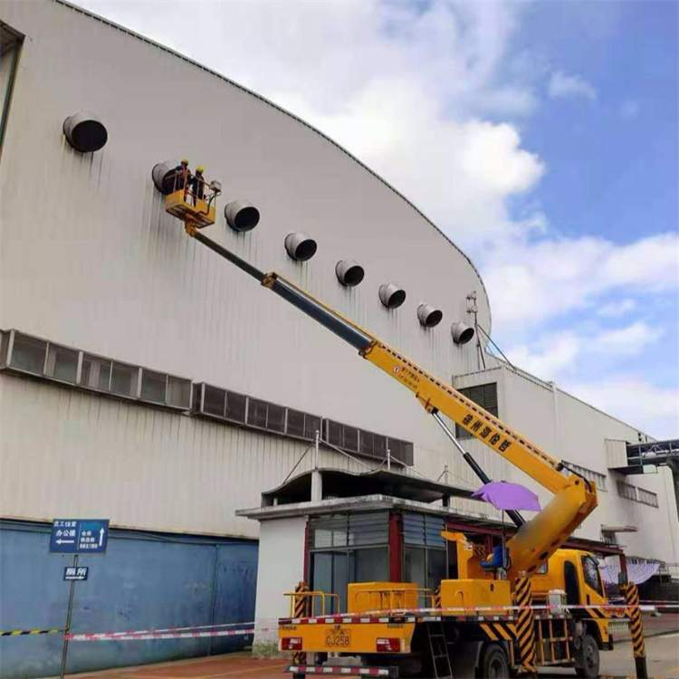 沿河高空作业车出租服务：专业广告牌安装解决方案